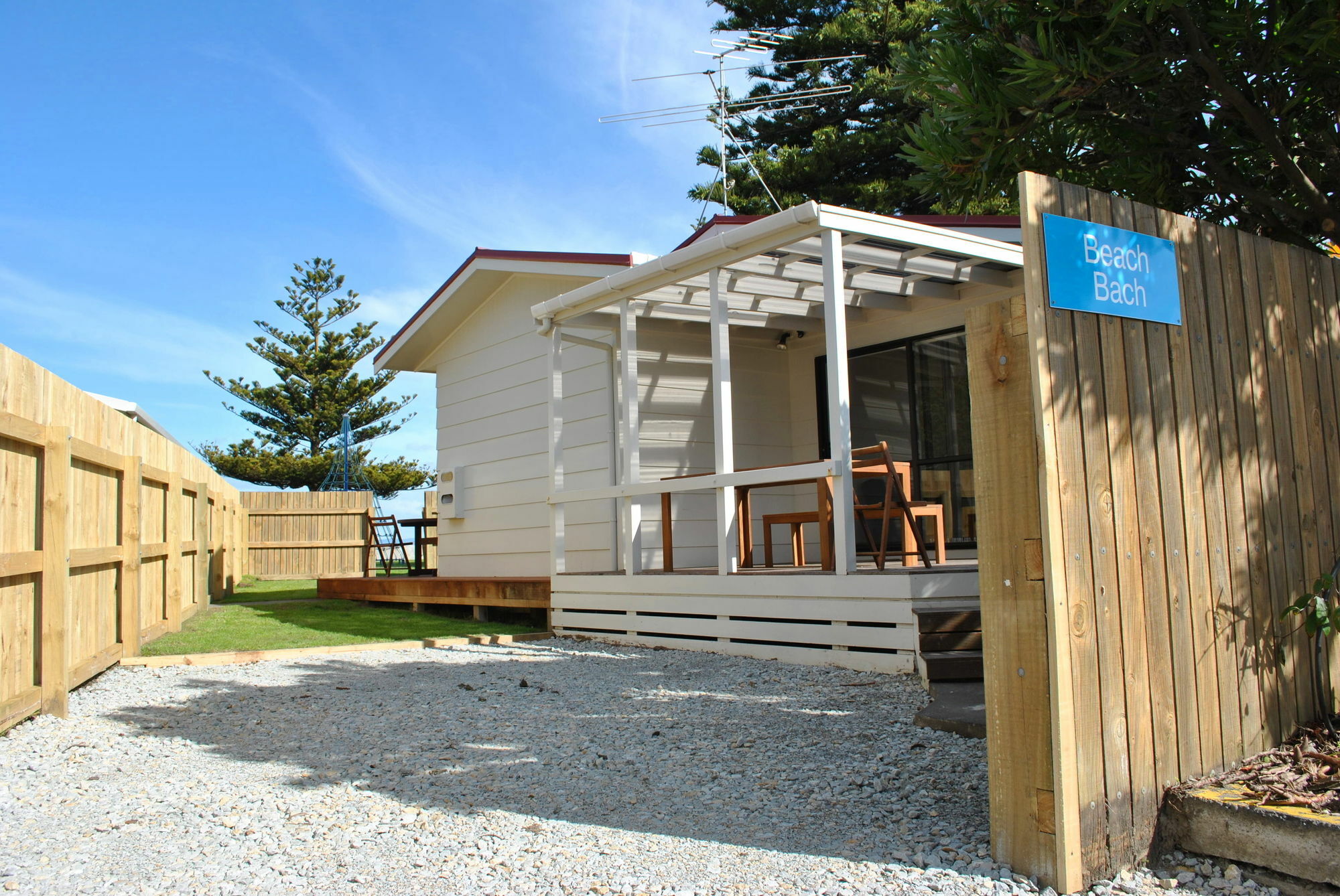 Waikanae Beach Top 10 Holiday Park Gisborne Exterior photo