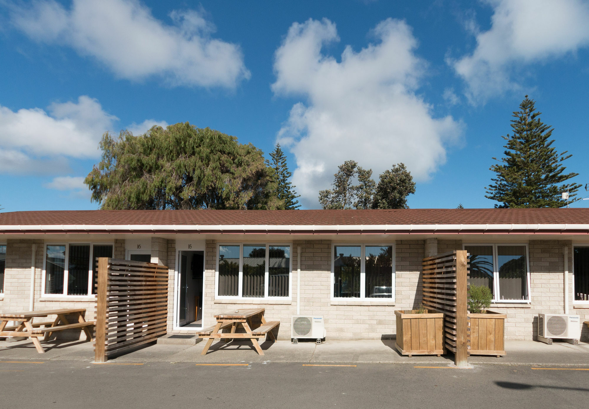 Waikanae Beach Top 10 Holiday Park Gisborne Exterior photo